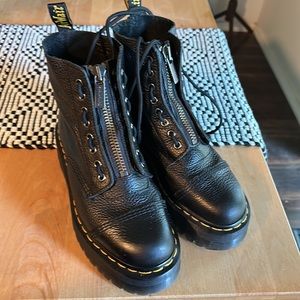 Dr. Marten Sinclair Boots Size 9